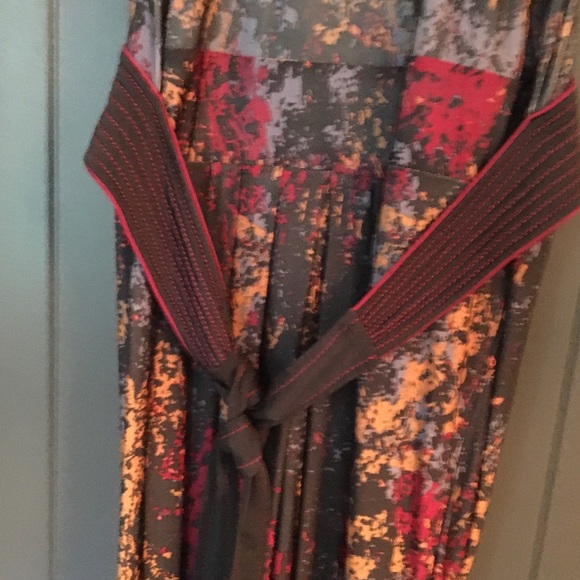 BCBG DRESS - Picture 1 of 5